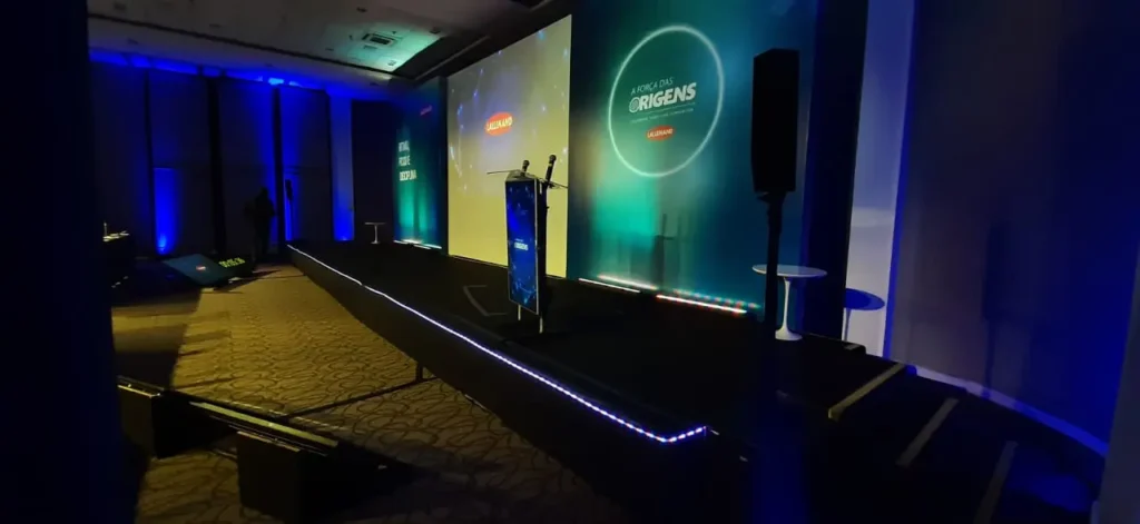 Evento Lallemand - Hotel Royal Palm Tower - Som, painel de LED, estrutura e luz 